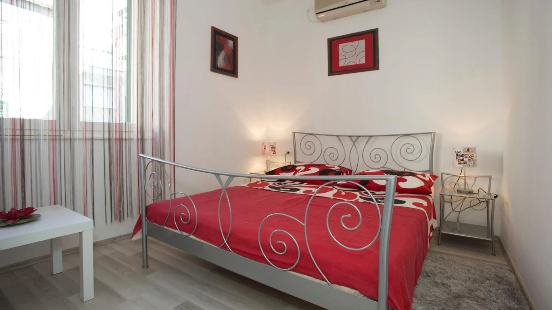 Apartments Seville Split