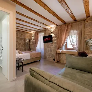 4* Affittacamere Old Spalatrum Luxury