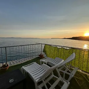 Apartment Kuk, Split
